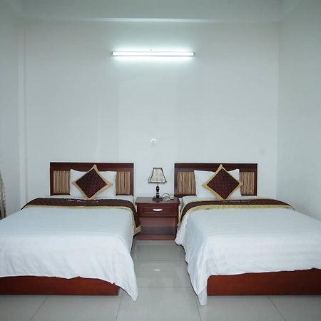 Dao Hung Hotel Lao Bao Exterior photo