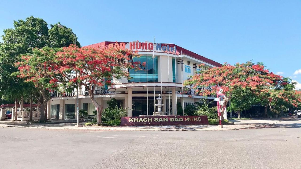 Dao Hung Hotel Lao Bao Exterior photo