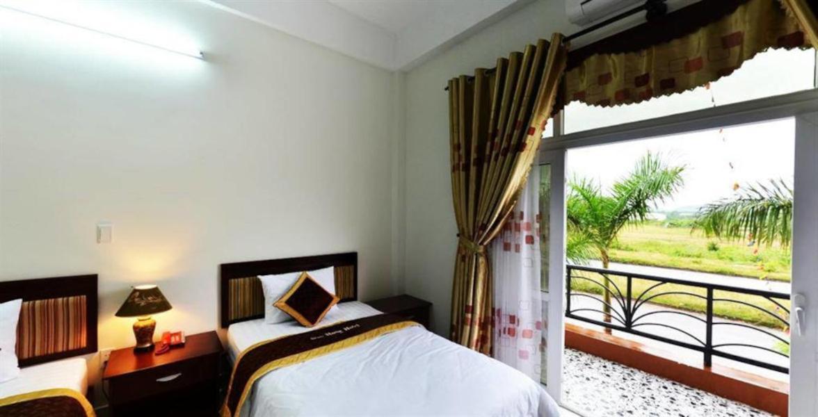 Dao Hung Hotel Lao Bao Exterior photo