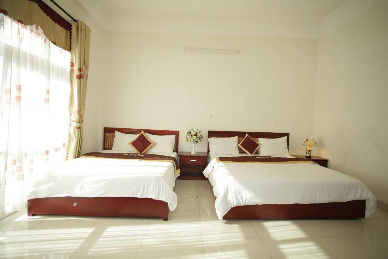 Dao Hung Hotel Lao Bao Exterior photo